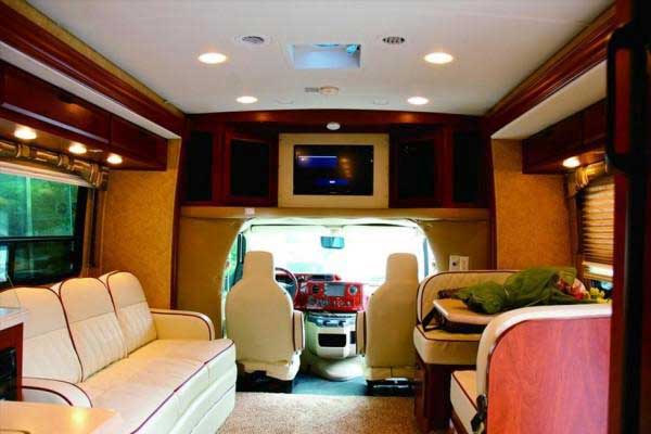 成都房車(chē)租賃