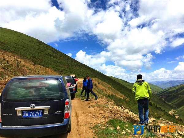 成都租車自駕游